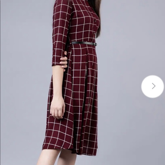 Tokyo Talkies Dress - Picture 2 of 3